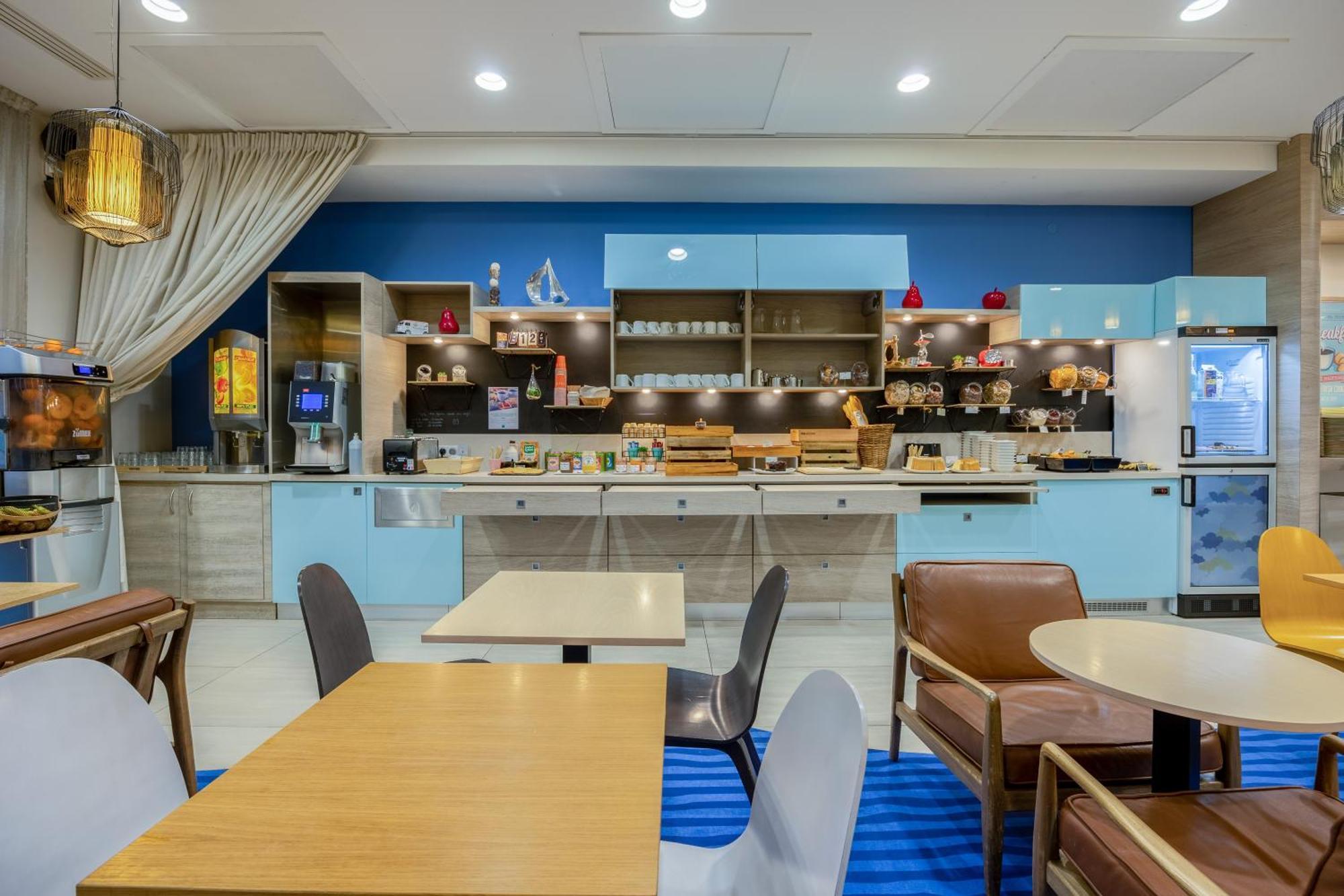 ไอบิส สไตล์ ลา โรเชล ซองทร์ Hotel ลาโรแชล ภายนอก รูปภาพ