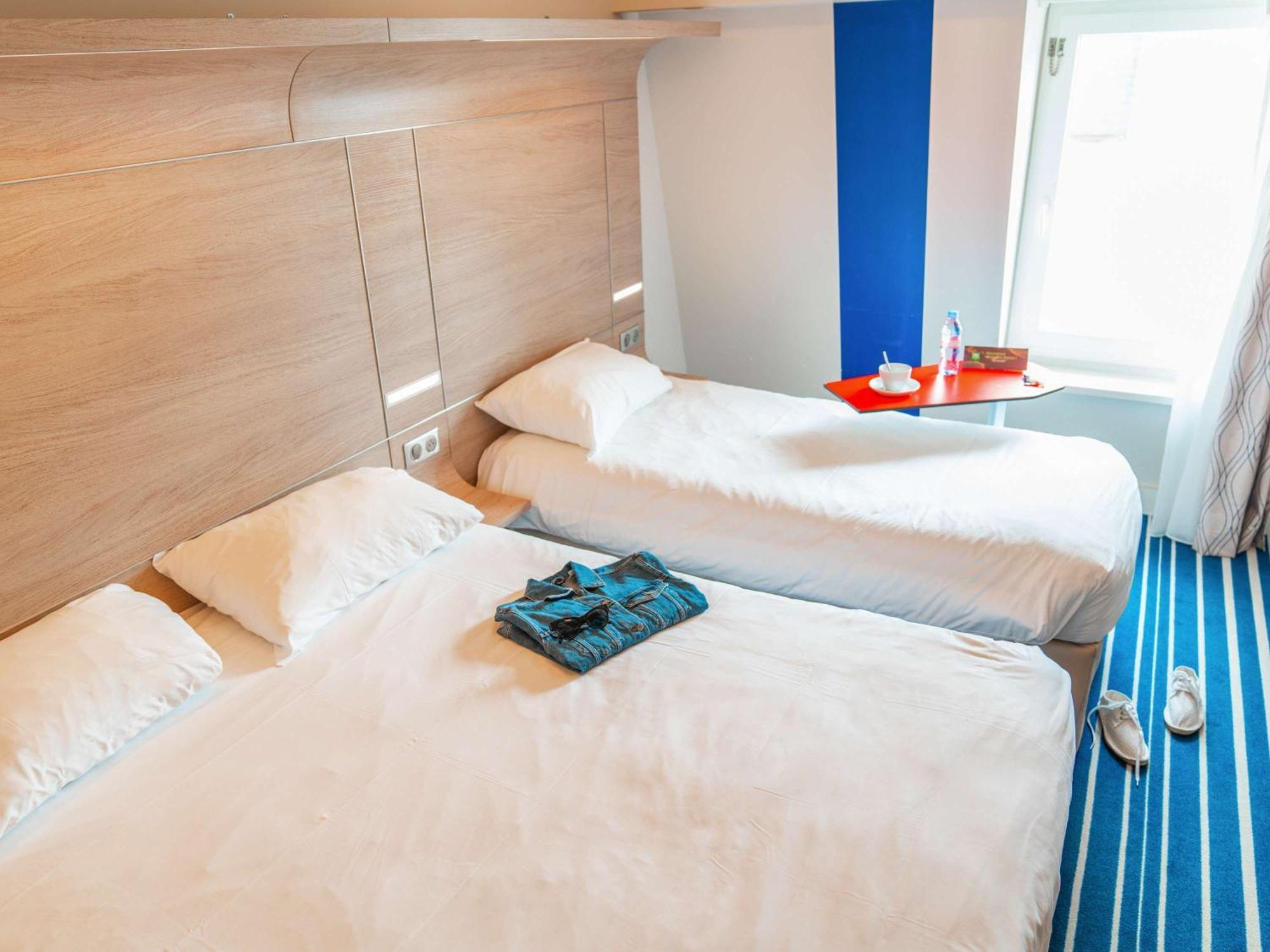 ไอบิส สไตล์ ลา โรเชล ซองทร์ Hotel ลาโรแชล ภายนอก รูปภาพ